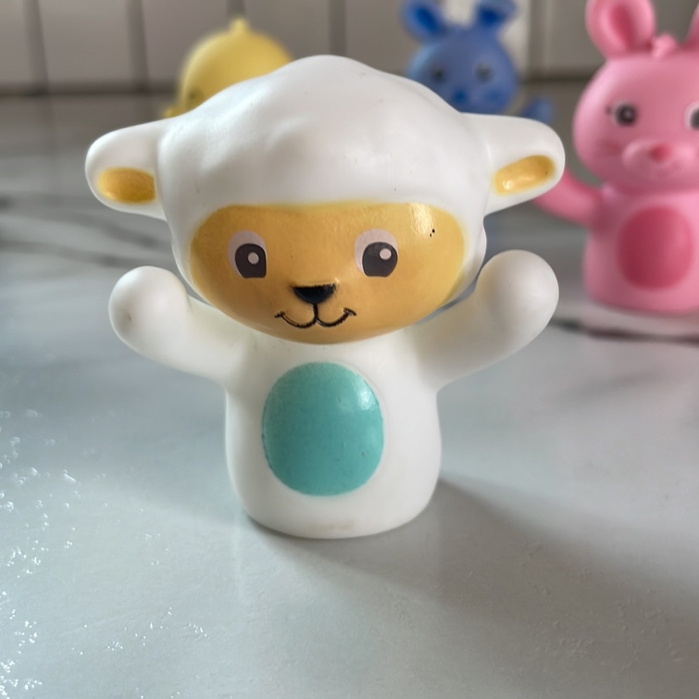 Magic Years “Happy Spring” Finger Puppets - Picture 6 of 7